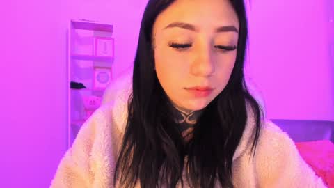 Snapshot of lindaa_miller chatting on January 18, 2025, 6:34 am linda miller online show from January 18, 2025, 6:34 am