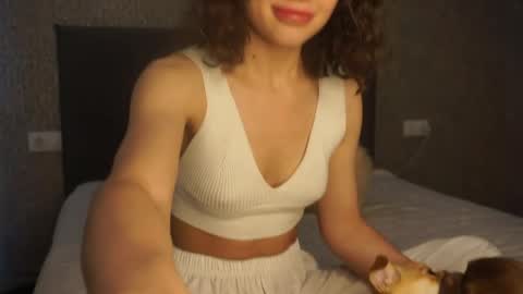 Linda online show from June 8, 2026, 1:44 pm