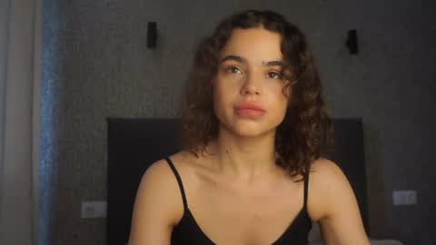 Linda online show from June 11, 2026, 1:53 pm
