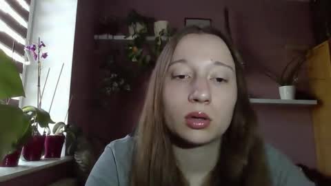 LindaAmore online show from September 15, 2025, 6:24 am
