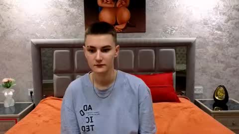 lindabryantt online show from February 2, 2025, 6:04 am