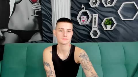 lindabryantt online show from February 12, 2025, 10:03 am