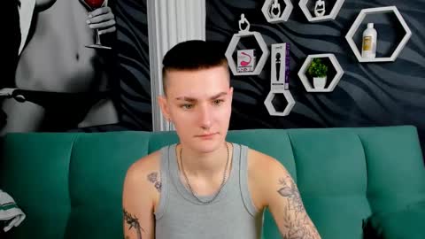 lindabryantt online show from February 14, 2025, 1:40 pm