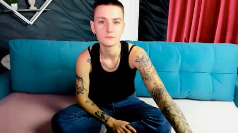 lindabryantt online show from February 16, 2025, 9:59 am