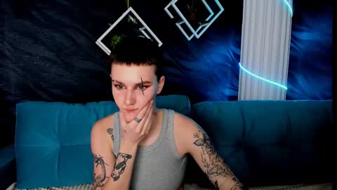 lindabryantt online show from March 6, 2025, 1:57 pm