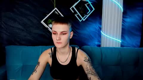lindabryantt online show from March 9, 2025, 3:11 am