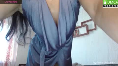 Snapshot of lindaernestine chatting on September 19, 2025, 6:59 am LindaErnestine online show from September 19, 2025, 6:59 am