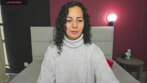 Linda online show from September 15, 2025, 12:43 am