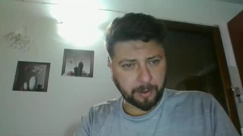 lindao150785 online show from December 13, 2024, 1:26 am