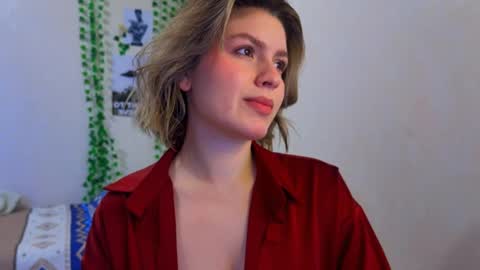 Karina online show from March 9, 2025, 3:05 pm