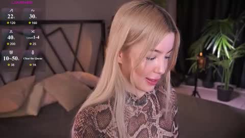 Snapshot of lindathacker chatting on March 16, 2026, 5:44 am your Linda is back online show from March 16, 2026, 5:44 am