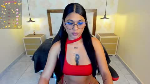 L I N D S A Y  online show from February 27, 2025, 6:53 pm