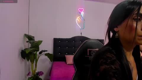 Linda  online show from March 22, 2026, 3:54 am