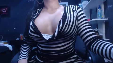 Snapshot of lindsaycozardeep chatting on March 9, 2025, 9:02 am lindsaycozardeep online show from March 9, 2025, 9:02 am