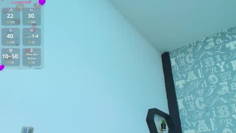  Lindsey  online show from November 3, 2025, 12:06 pm