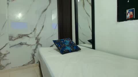  Lindsey  online show from February 12, 2026, 11:05 am