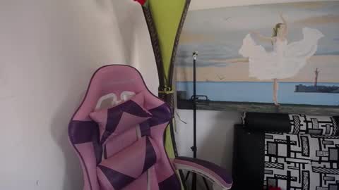 Snapshot of lindsey_2023 chatting on January 16, 2025, 3:13 pm lindsey_2023 online show from January 16, 2025, 3:13 pm