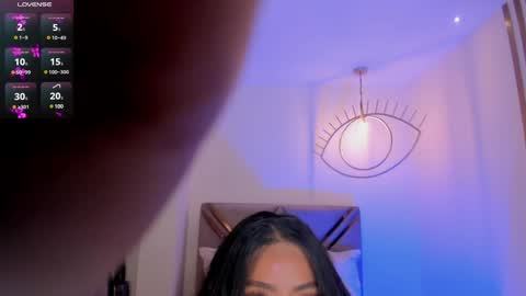 Lin  online show from January 24, 2025, 11:23 pm