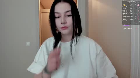 Lina online show from July 25, 2026, 1:25 am