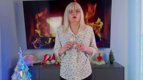 Chloe online show from February 7, 2026, 6:50 am