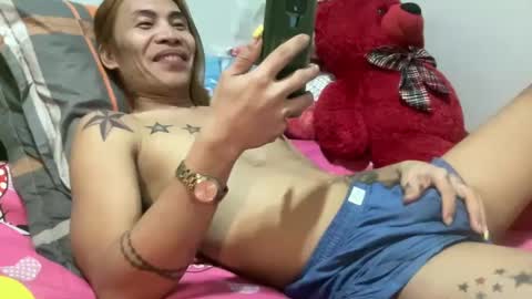Snapshot of lingkure_69ts chatting on January 2, 2025, 12:03 pm weng bustamante online show from January 2, 2025, 12:03 pm