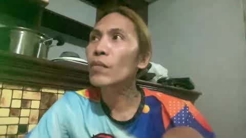 Snapshot of lingkure_69ts chatting on January 24, 2025, 4:17 pm weng bustamante online show from January 24, 2025, 4:17 pm