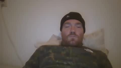 linguistixx333 online show from November 9, 2025, 8:51 pm