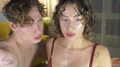 Snapshot of linkinsweeet chatting on October 17, 2025, 9:17 pm Alice online show from October 17, 2025, 9:17 pm