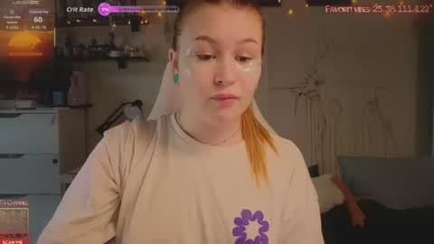 Lina online show from June 18, 2026, 4:13 am