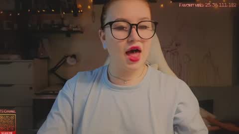 Lina online show from June 25, 2026, 1:27 am