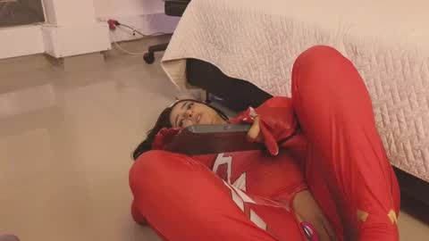 Luciana online show from September 18, 2025, 9:39 pm