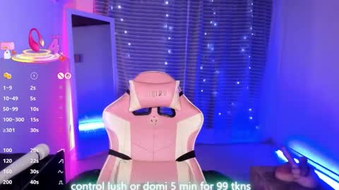     online show from September 26, 2025, 5:28 pm