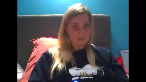linterdite online show from October 5, 2025, 4:49 pm