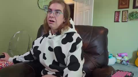 Snapshot of linzy19 chatting on November 7, 2025, 5:13 pm Linzy19 online show from November 7, 2025, 5:13 pm