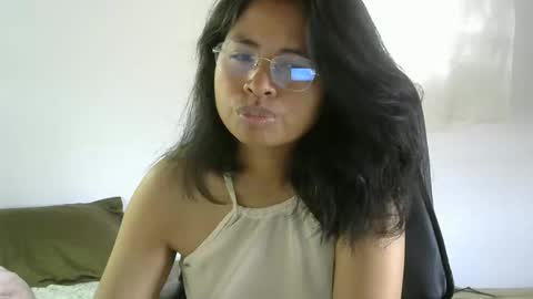 Snapshot of liora_selene chatting on March 25, 2026, 5:13 am liora online show from March 25, 2026, 5:13 am