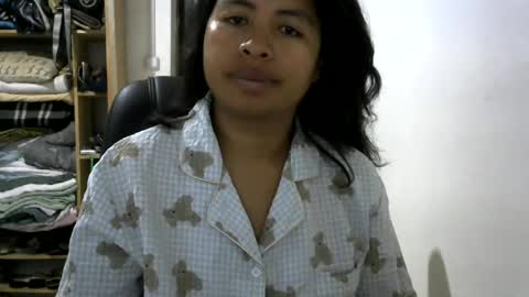 liora online show from June 14, 2026, 3:41 am