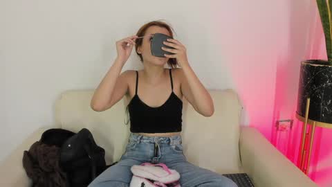 Snapshot of liorah_wolf chatting on April 15, 2026, 7:21 pm Liorah wolf online show from April 15, 2026, 7:21 pm