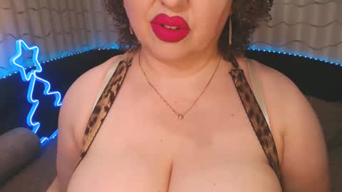 LIpsAddiction online show from December 27, 2024, 2:22 pm
