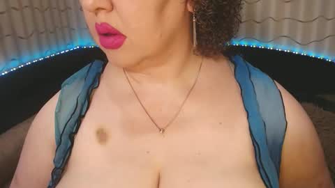 LIpsAddiction online show from May 10, 2026, 1:49 pm