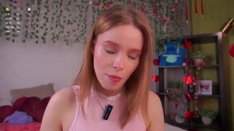 Lina online show from March 4, 2026, 1:44 am