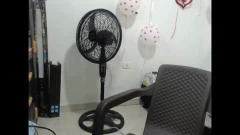 Lipsy online show from February 17, 2025, 9:03 am
