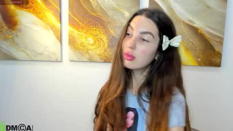 Lira revery online show from November 13, 2025, 12:53 am