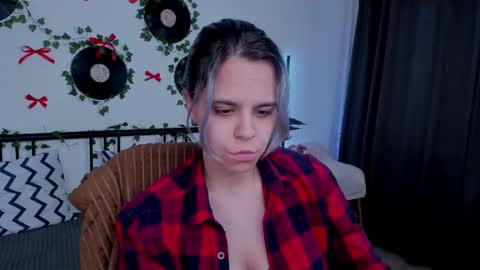 hello Ill be waiting for you during these hours tue 10am-5pm wed 3am-5pm thu 3am-5pm fri 3am-10am sat 10am-5pm sun 3am-1GMT online show from May 8, 2026, 3:56 am