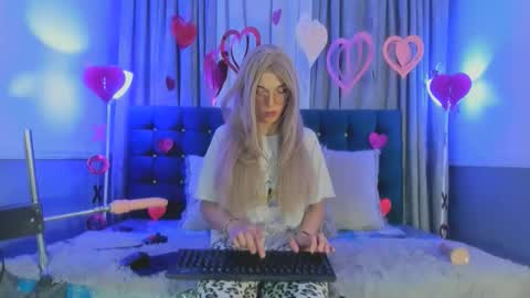 Lis  online show from February 6, 2026, 3:00 am