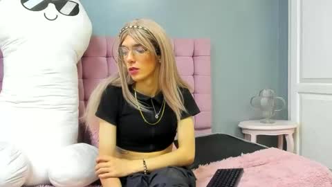 Lis  online show from March 6, 2026, 1:35 am