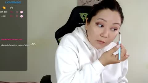 Lisa Harris online show from May 22, 2026, 2:08 am