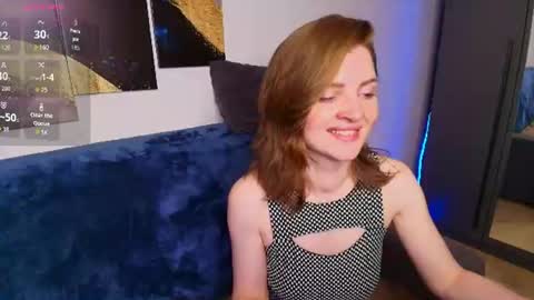Snapshot of lisa__evans chatting on July 2, 2026, 1:49 am Lisa online show from July 2, 2026, 1:49 am