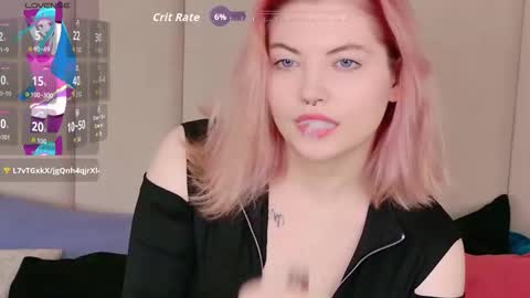 lissi online show from October 13, 2025, 5:13 pm