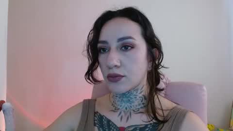 Lisa online show from September 23, 2025, 7:50 pm