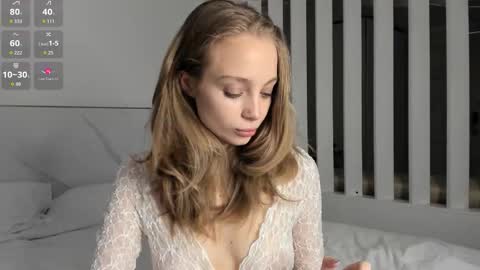 Lisa online show from November 17, 2025, 5:24 am